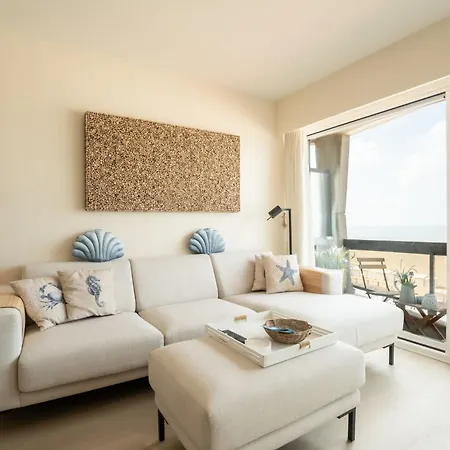 Studio Pacific With Parking By Interhome Apartment Blankenberge