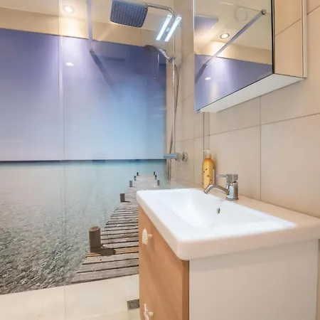 Pacific With Parking And Sea View By Interhome Appartement Blankenberge