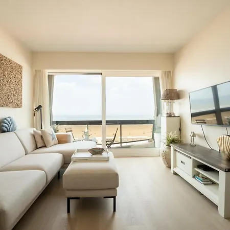 Pacific With Parking And Sea View By Interhome *