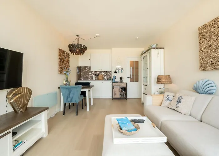 Appartement Pacific With Parking And Sea View By Interhome *