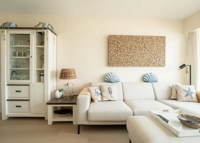 Appartement Pacific With Parking And Sea View By Interhome